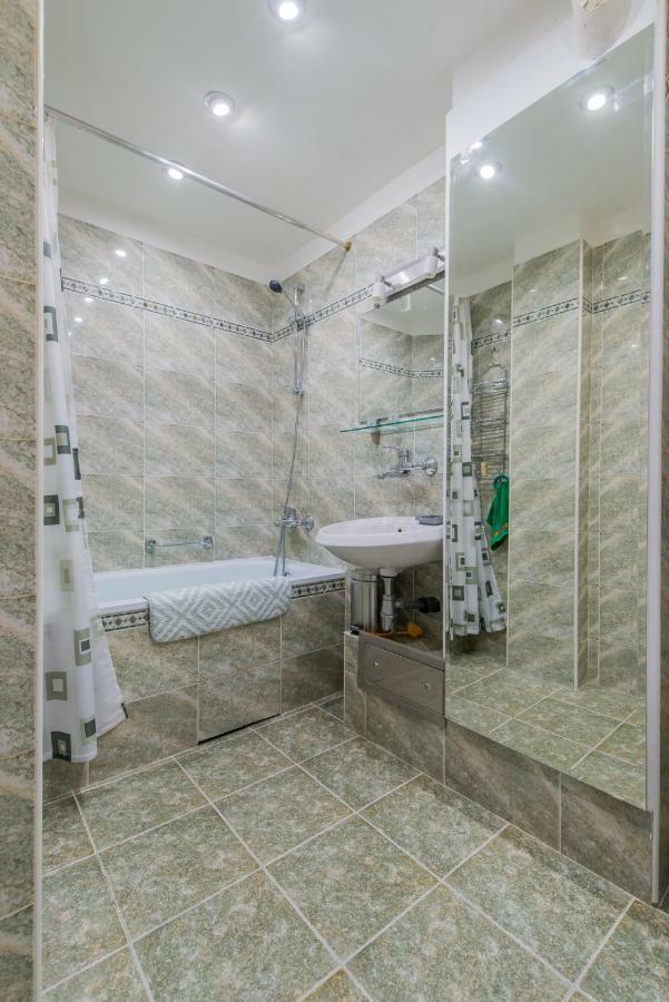 Chic And Spacious Apartment In Central Sofia - Patriarh Evtimiy By Flat Mаnager Extérieur photo