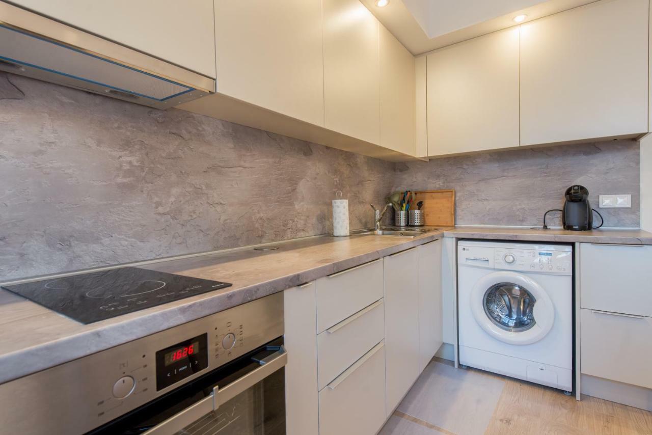 Chic And Spacious Apartment In Central Sofia - Patriarh Evtimiy By Flat Mаnager Extérieur photo